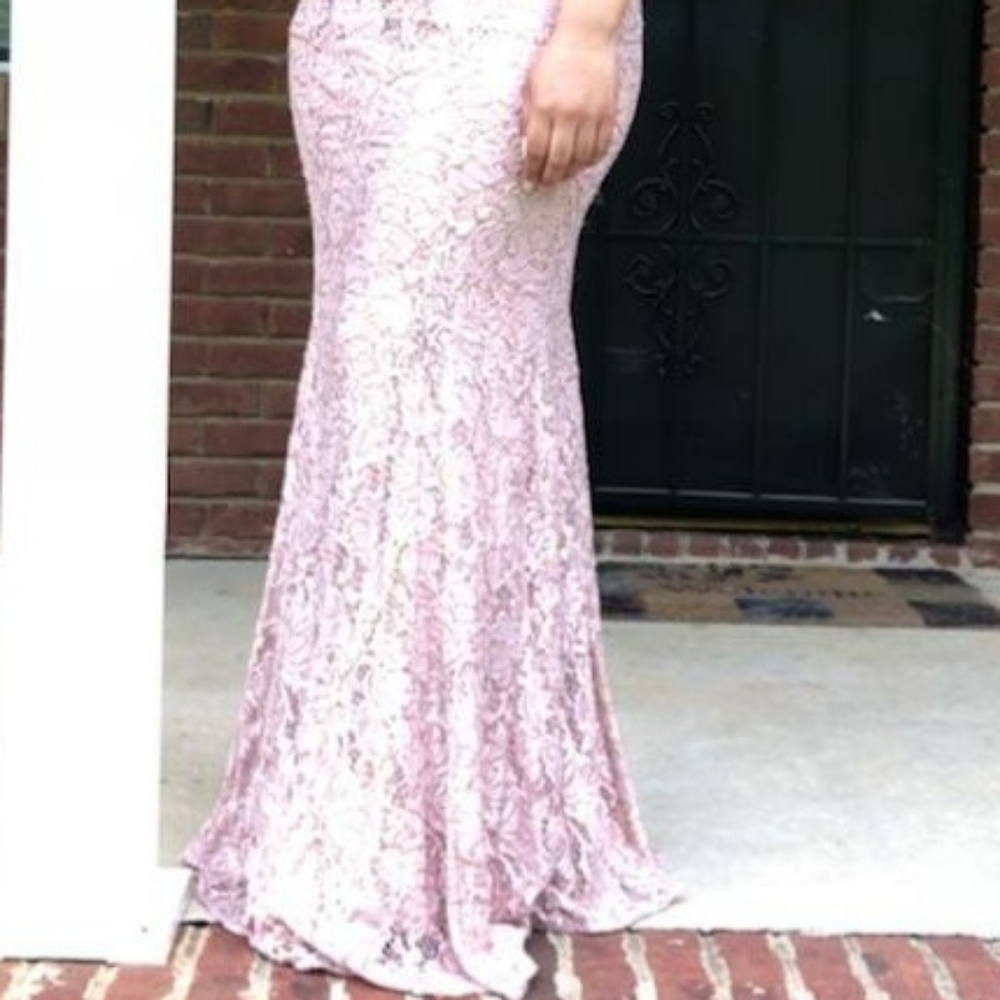 Formal Dress - Picture 5 of 6